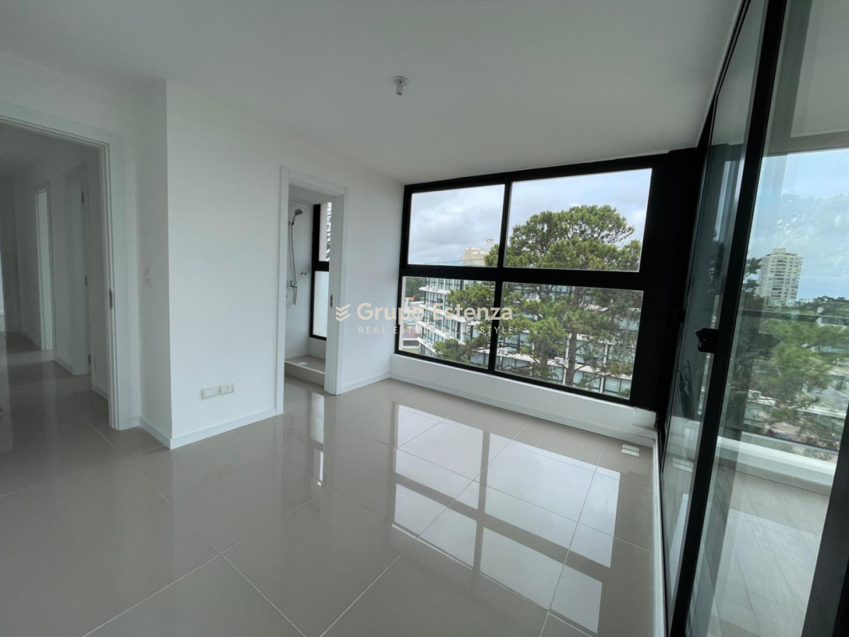 Apartamento ID.708 - Oportunidad sobre Avenida Roosevelt