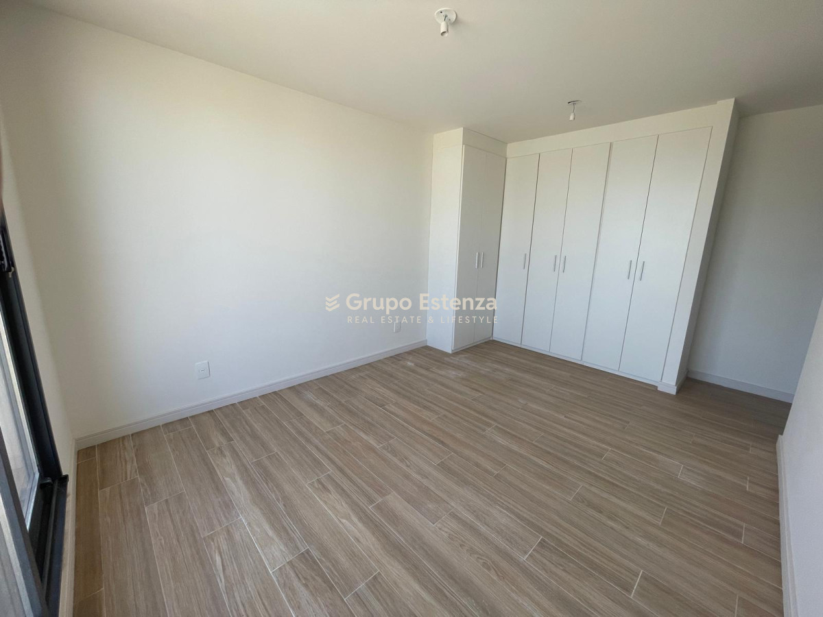 Apartamento ID.694 - Hermoso apto en parada 3 de la BRAVA
