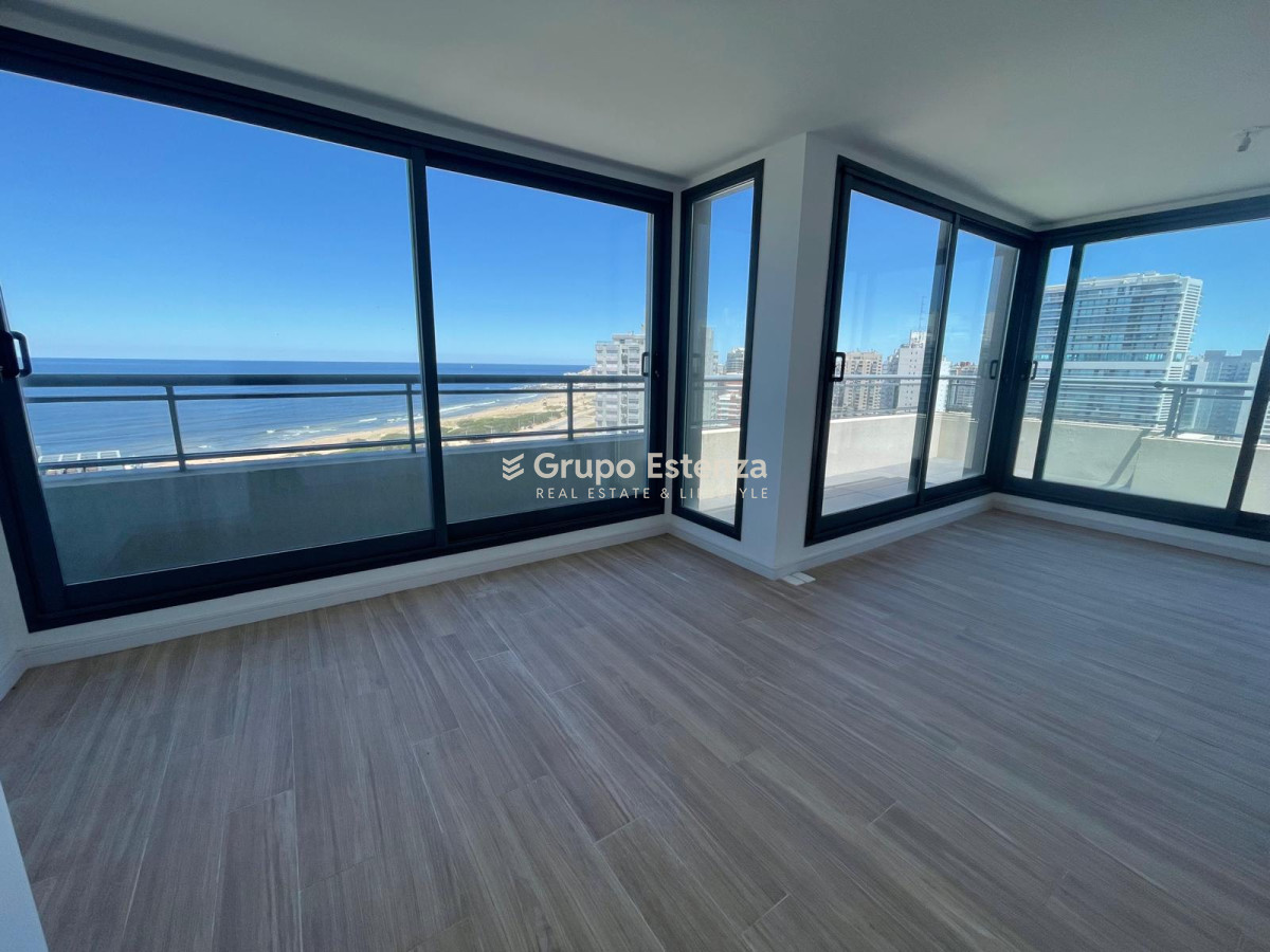 Apartamento ID.694 - Hermoso apto en parada 3 de la BRAVA