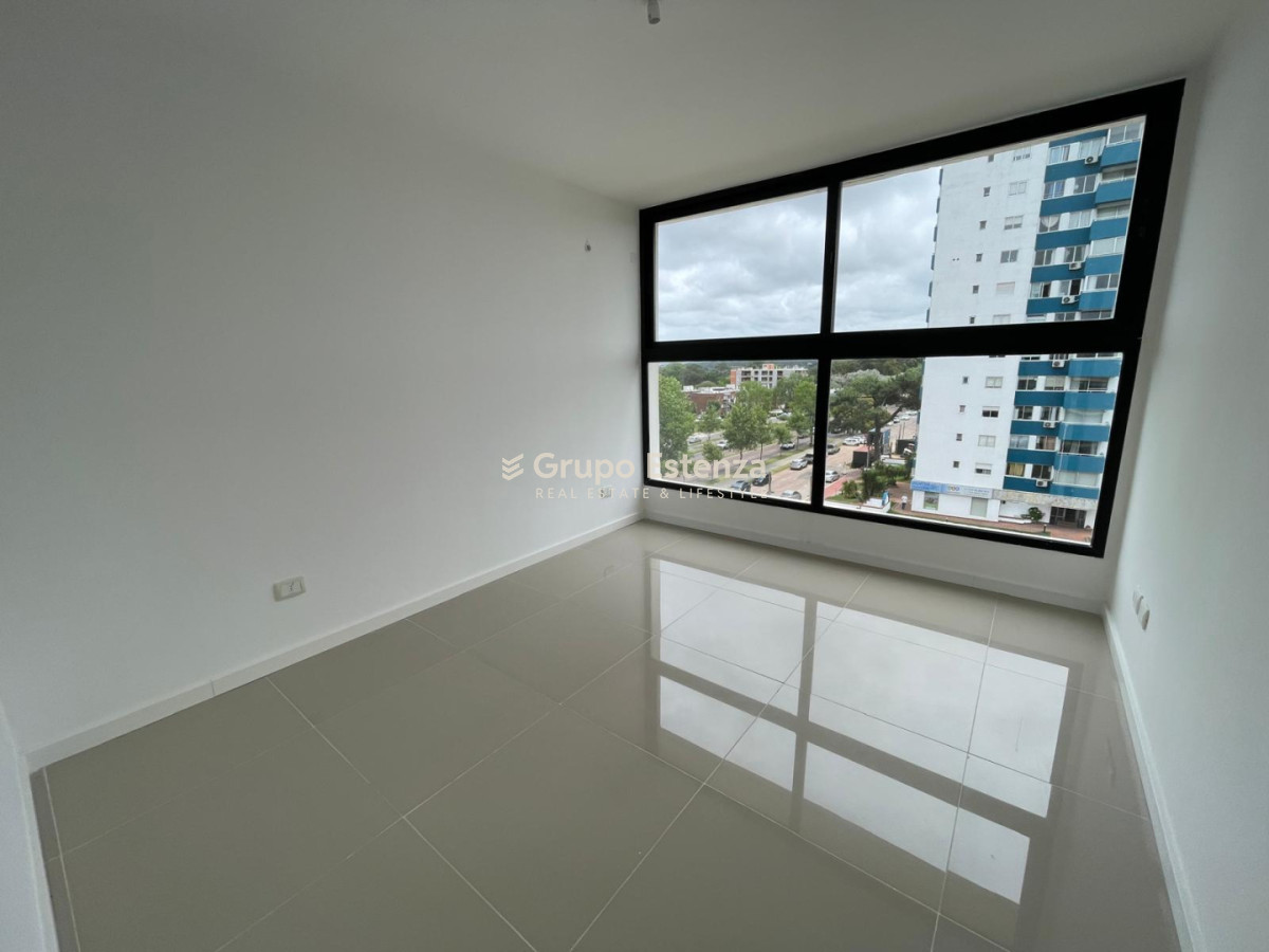 Apartamento ID.707 - 1 dormitorio con vista a la ciudad
