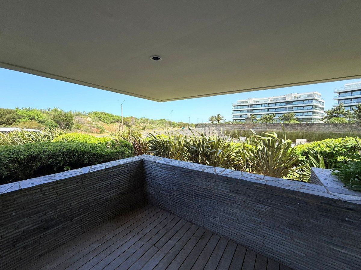 Apartamento ID.693 - Brava 28 de 2 dormitorios