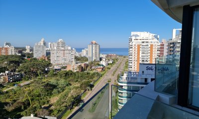 Apartamento de tres suites en venta