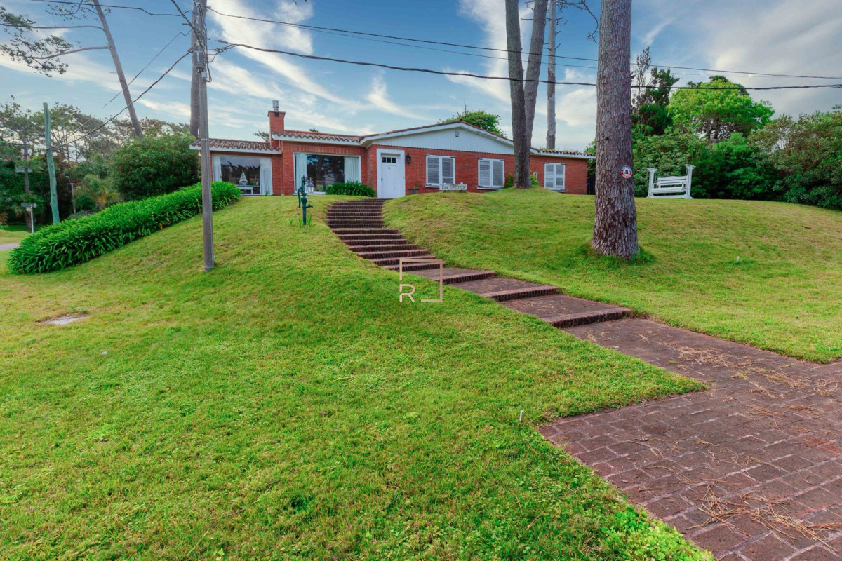 Casa ID.397 - Casa en San Rafael, Punta del Este - 4 dormitorios - 4 baños