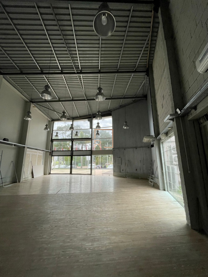Local Comercial ID.262 - EXCELENTE LOCAL COMERCIAL EN ALQUILER