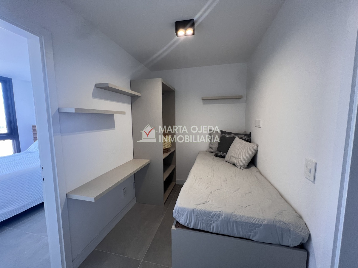 Apartamento ID.40730 - En alquiler anual apartamento de 1 y 1/2 dormitorios