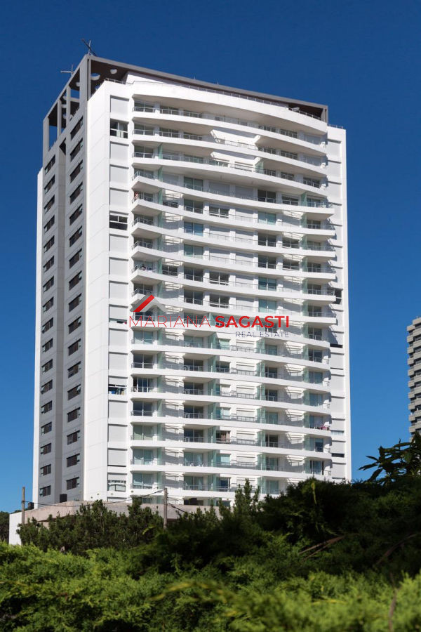 Apartamento ID.3706 - Greenlife .Apartamento en venta 2 dormitorios  - Roosevelt-Punta del Este