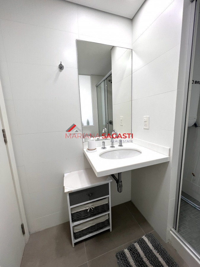 Apartamento ID.3707 - Venta apartamento con servicios 2 dormitorios 2 baños. Piscina. 