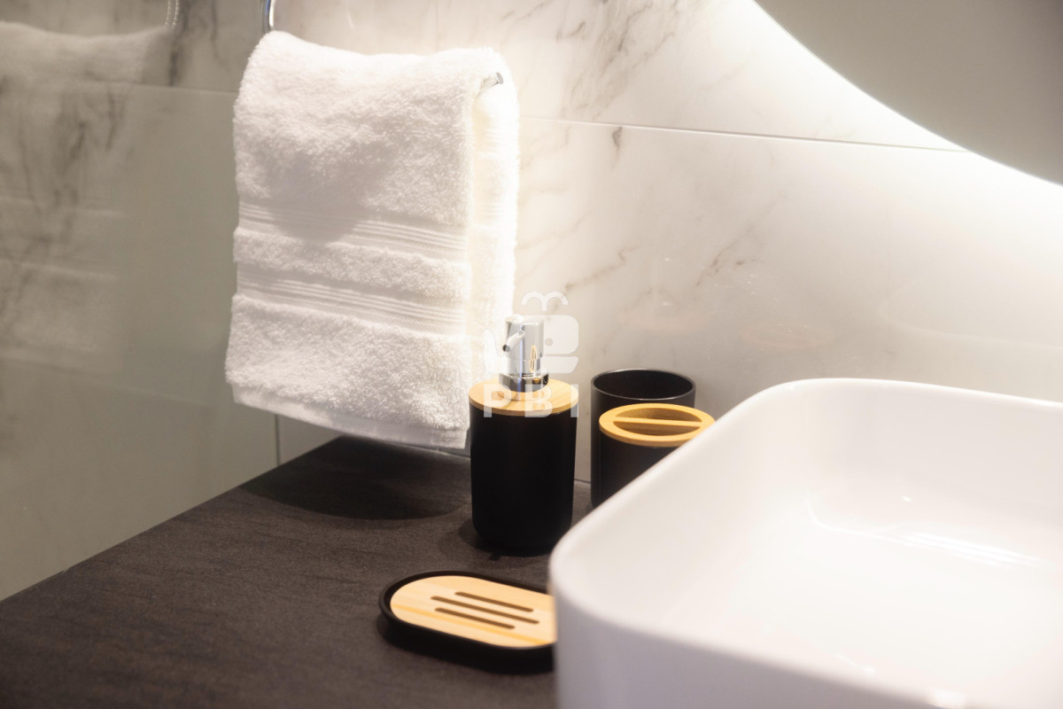 VmVuZXRpYW4gZW4gdmVudGEgdHJlcyBzdWl0ZXMgeSBkZXBlbmRlbmNpYS4gUHVudGEgZGVsIEVzdGUgIC0gVmVuZXRpYW4gIC0gUmVmIDogUEJJMTUwNzQ=