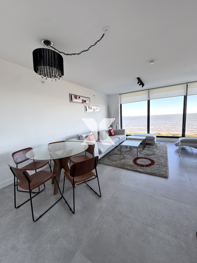 Apartamento ID.569 - Apartamento en venta 2 dormitorios Playa Mansa vista - Venetian - a estrenar - frente al mar- lujo