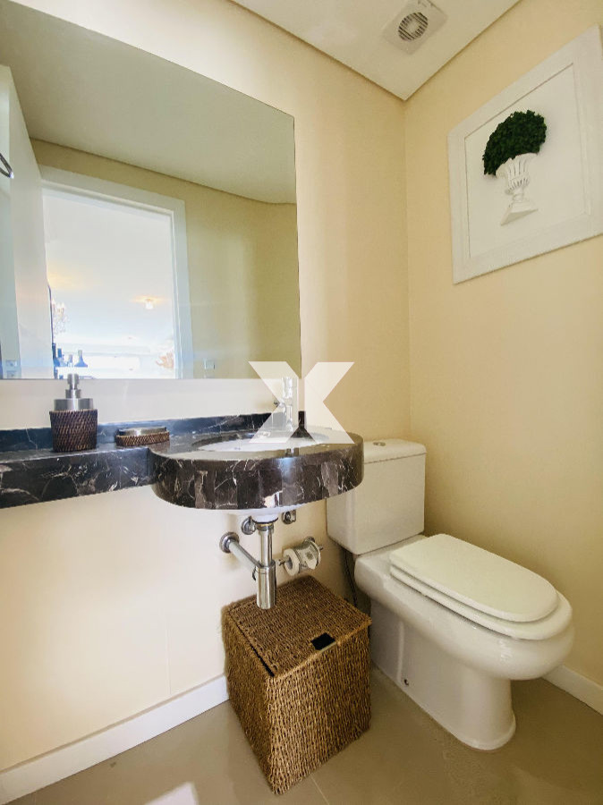 Apartamento ID.570 - Casino Tower  en venta  vista la mar  3 dormitorios 2 baños Punta del Este