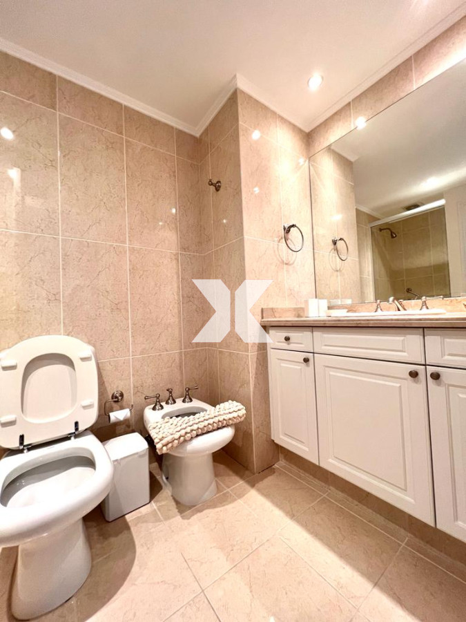 Apartamento ID.431 - Le Jardin apartamento en venta de 3 dormitorios. Vista al mar.