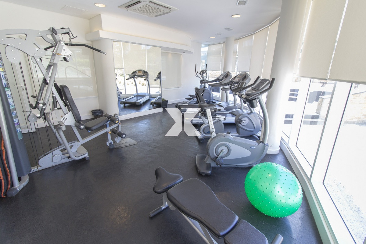 Apartamento ID.570 - Casino Tower  en venta  vista la mar  3 dormitorios 2 baños Punta del Este