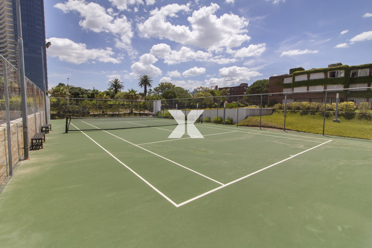 Apartamento ID.570 - Casino Tower  en venta  vista la mar  3 dormitorios 2 baños Punta del Este