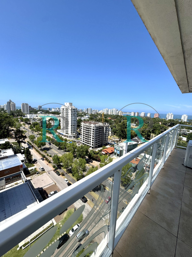 Apartamento ID.2626 - Apartamento de 1 dormitorio en venta. Punta del Este. Torre Yoo