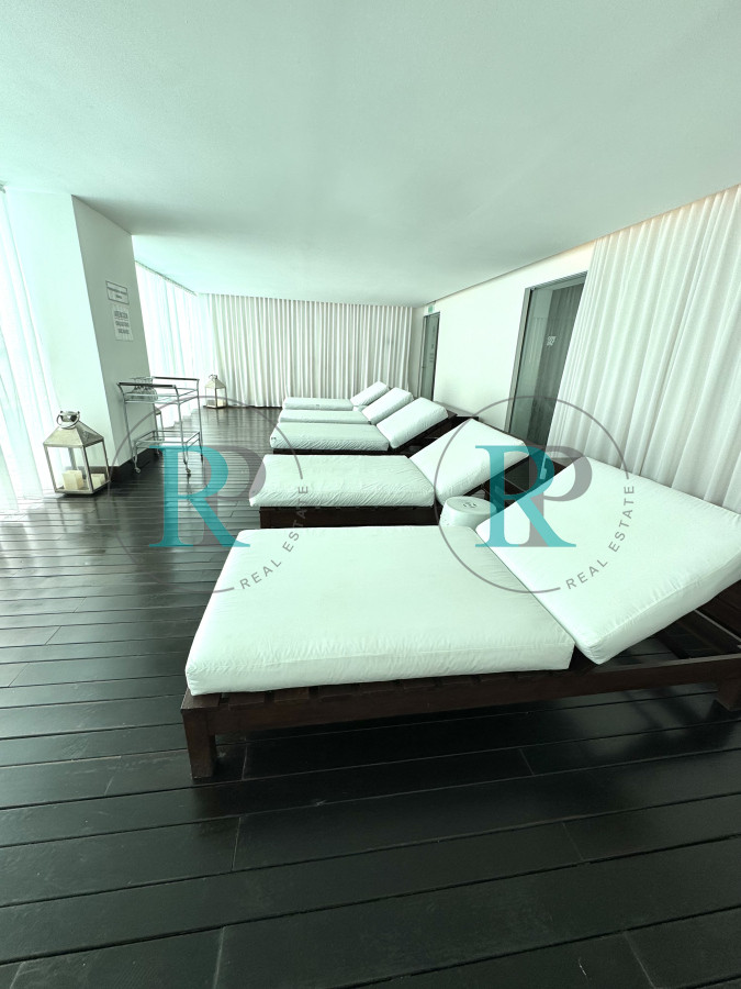 Apartamento ID.2626 - Apartamento de 1 dormitorio en venta. Punta del Este. Torre Yoo