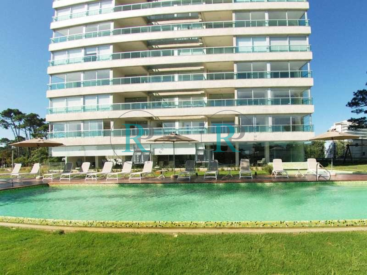 Apartamento ID.843 - Alquiler invernal 3 dormitorios 2 baños Gala vista Punta del este.