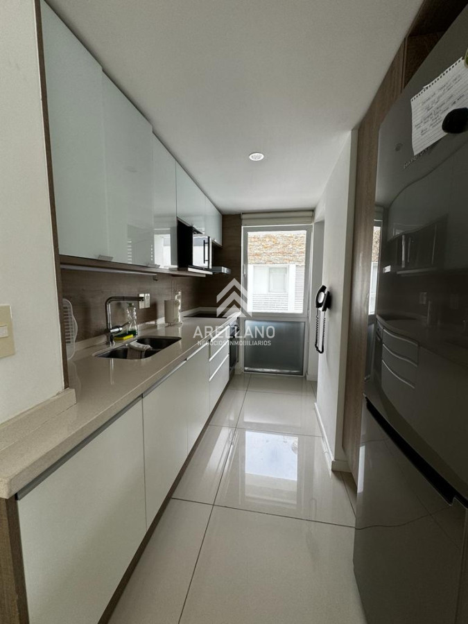 Apartamento ID.2984 - PENTHOUSE en venta Playa Mansa Punta del Este  