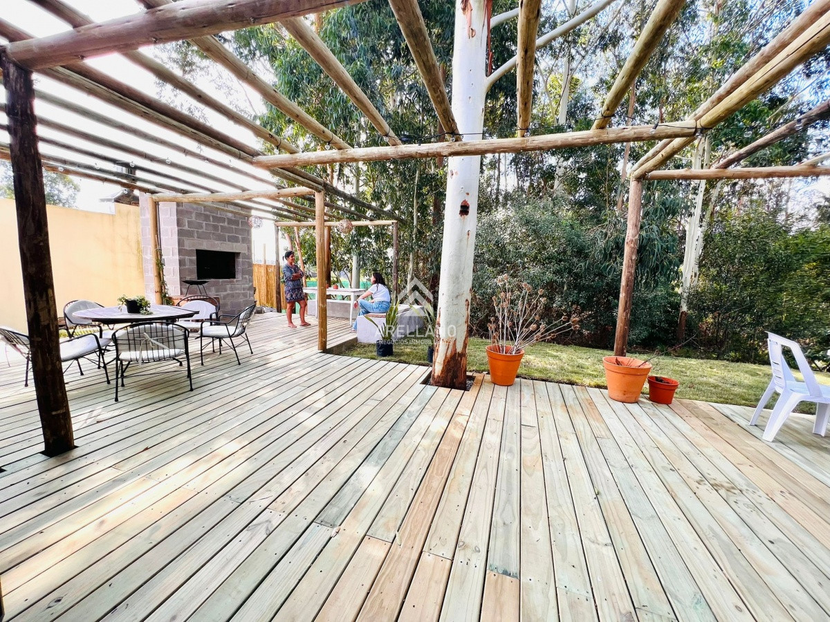 Casa ID.1944 - Venta casa 3 dormitorios en Burnett. Punta del Este
