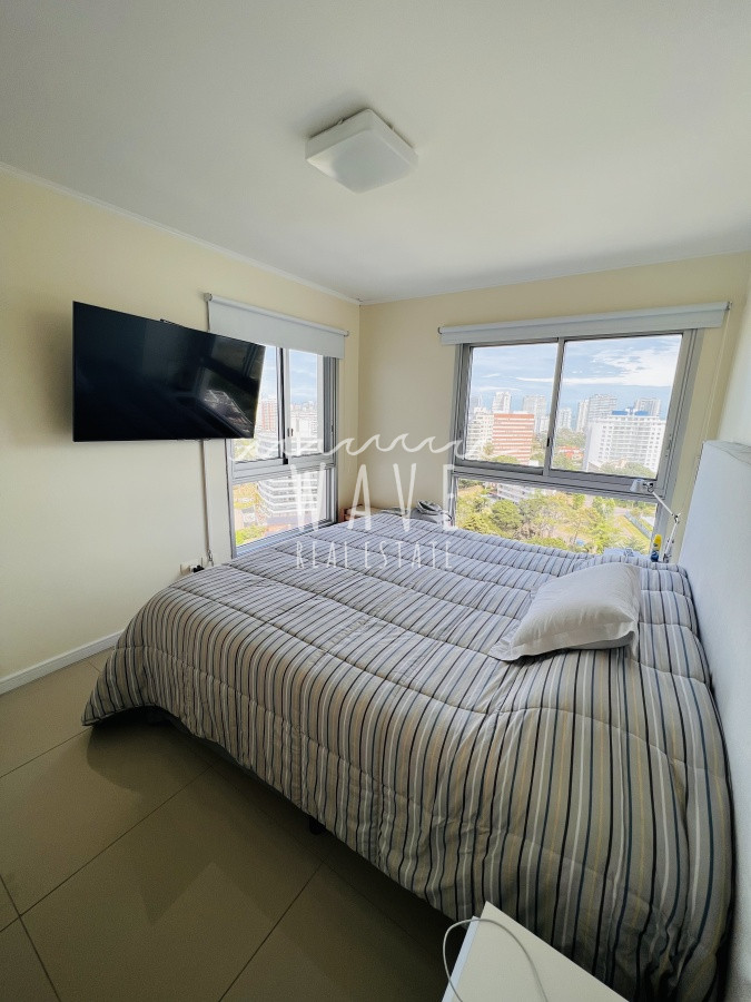 Apartamento ID.1733 - Wind Tower piso alto con vista en venta 2 dormitorios