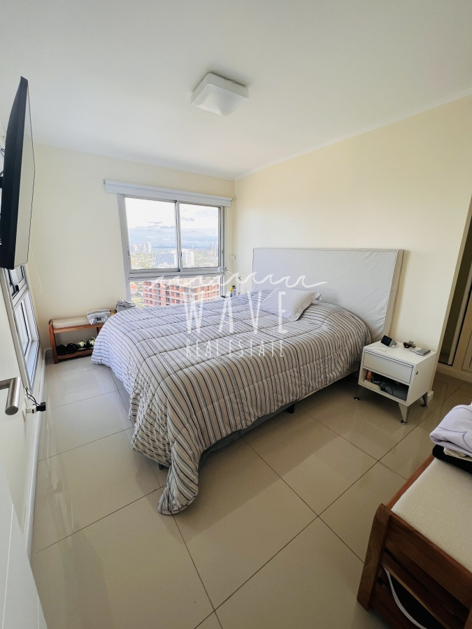 Apartamento ID.1733 - Wind Tower piso alto con vista en venta 2 dormitorios