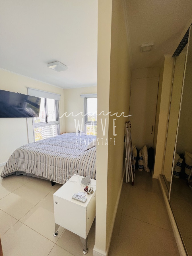 Apartamento ID.1733 - Wind Tower piso alto con vista en venta 2 dormitorios