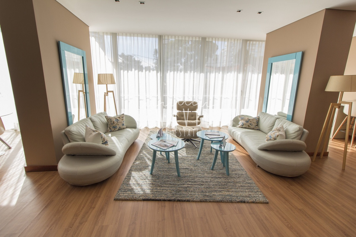 Apartamento ID.1733 - Wind Tower piso alto con vista en venta 2 dormitorios
