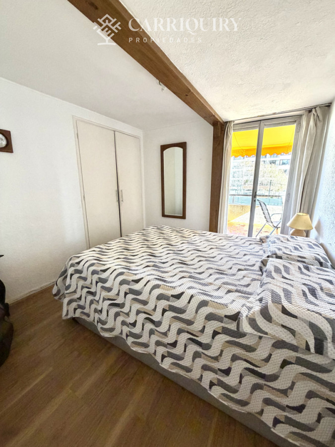Apartamento ID.10000 - Un dormitorio en venta con gran terraza en Peninsula. 