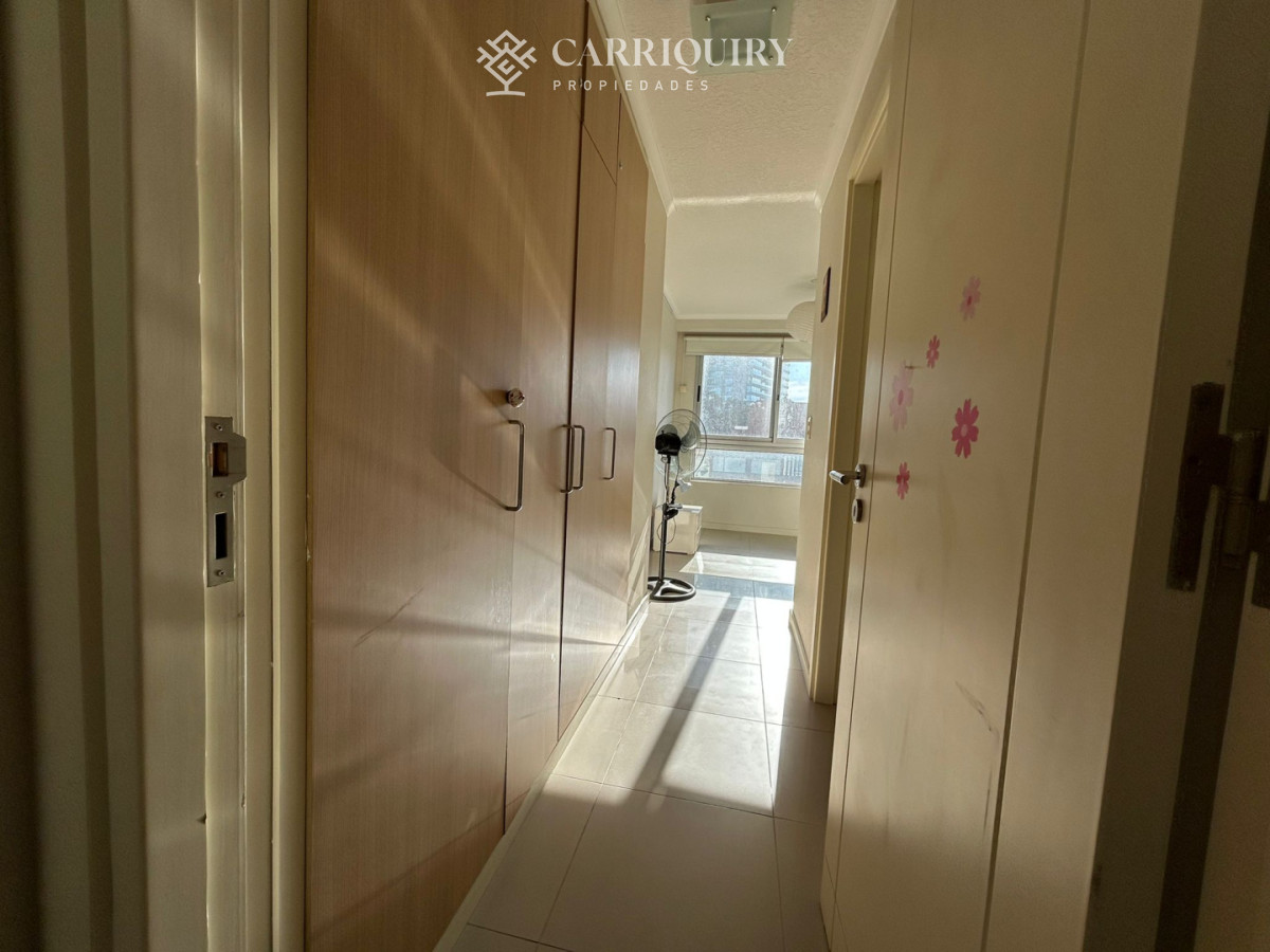 Apartamento ID.10323 - Ocean Drive Apartamento en venta tres dormitorios, full amenities