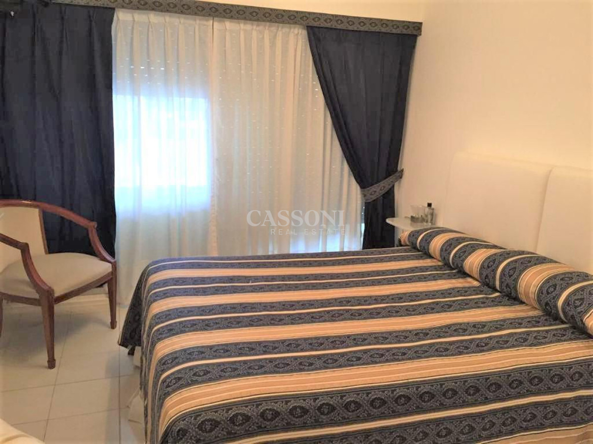 Apartamento ID.4503 - Complejo Lincoln. Apartamento 3 dormitorios en alquiler  - Playa Mansa Punta del Este