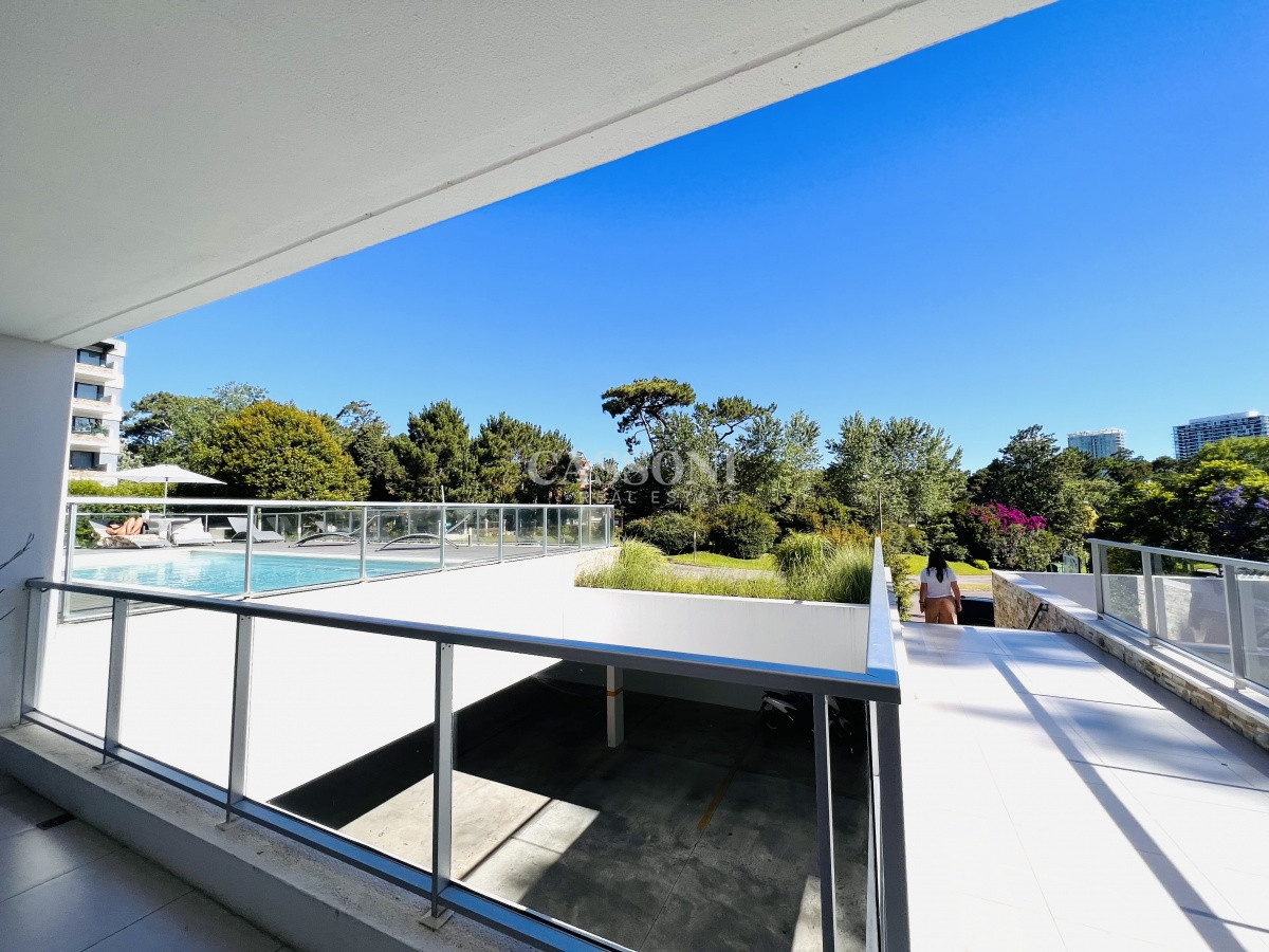 Apartamento ID.2277 - Emerald apartamento en venta - 3 dormitorios + den- piscina  - Mansa Penthouse Punta del Este