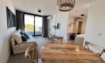 En alquiler anual apartamento de 1 y 1/2 dormitorios