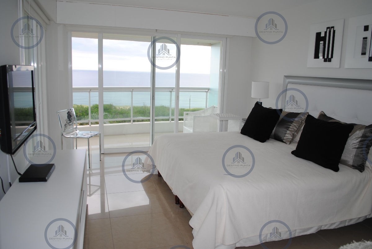 Apartamento ID.1606 - Maravilloso apartamento en alquiler temporario de cuatro dormitorios, Torre Aquarela, Playa Mansa 