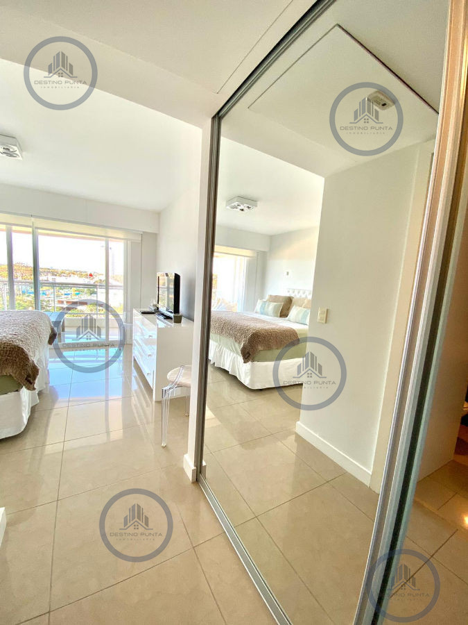 Apartamento ID.1608 - Aquarela en venta 2 dormitorios màs dependencia de servicio, Punta del Este, Playa ManSA