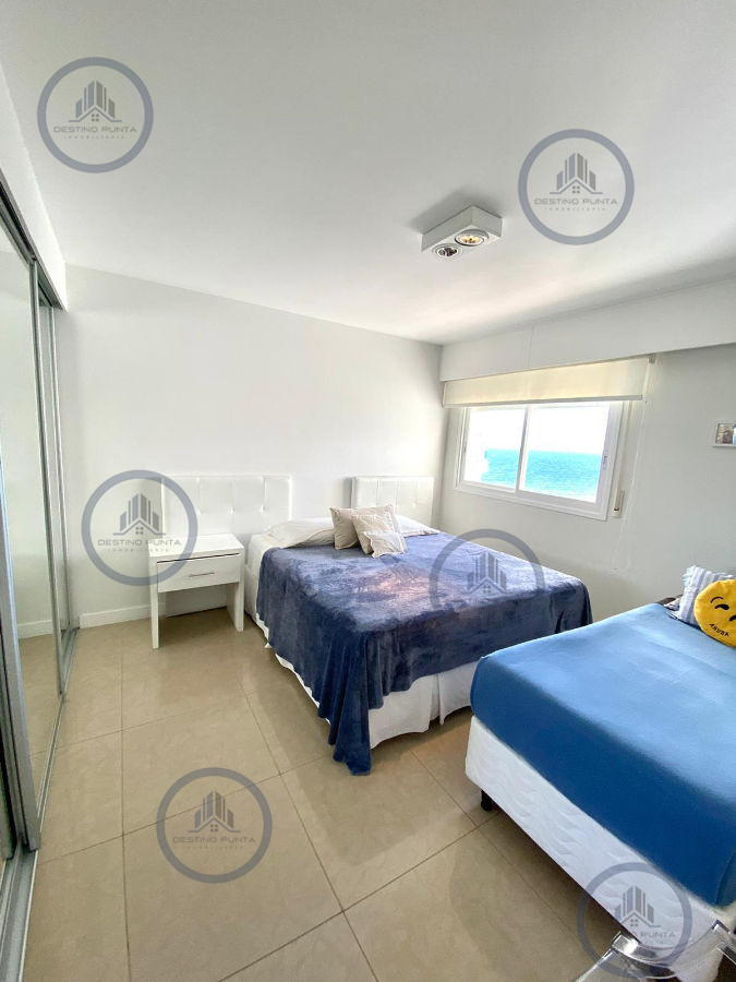 Apartamento ID.1608 - Aquarela en venta 2 dormitorios màs dependencia de servicio, Punta del Este, Playa ManSA