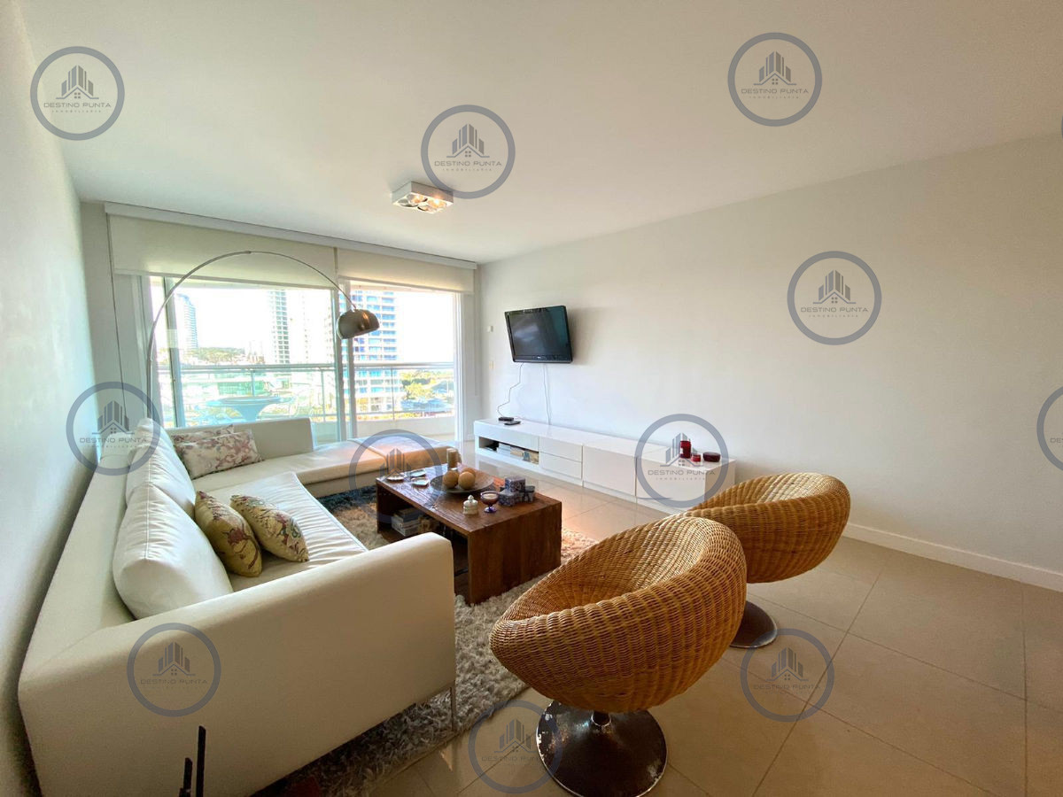 Apartamento ID.1608 - Aquarela en venta 2 dormitorios màs dependencia de servicio, Punta del Este, Playa ManSA