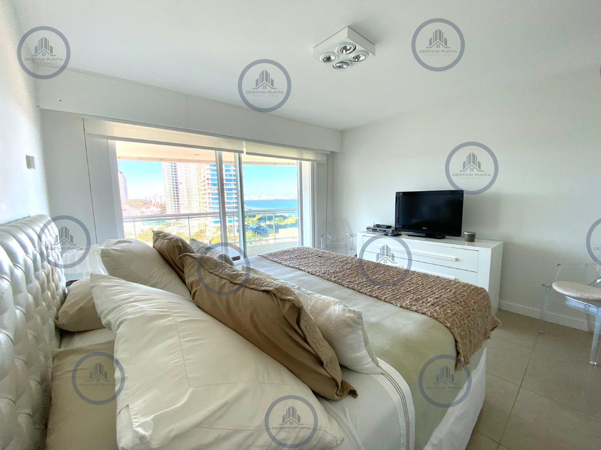 Apartamento ID.1608 - Aquarela en venta 2 dormitorios màs dependencia de servicio, Punta del Este, Playa ManSA