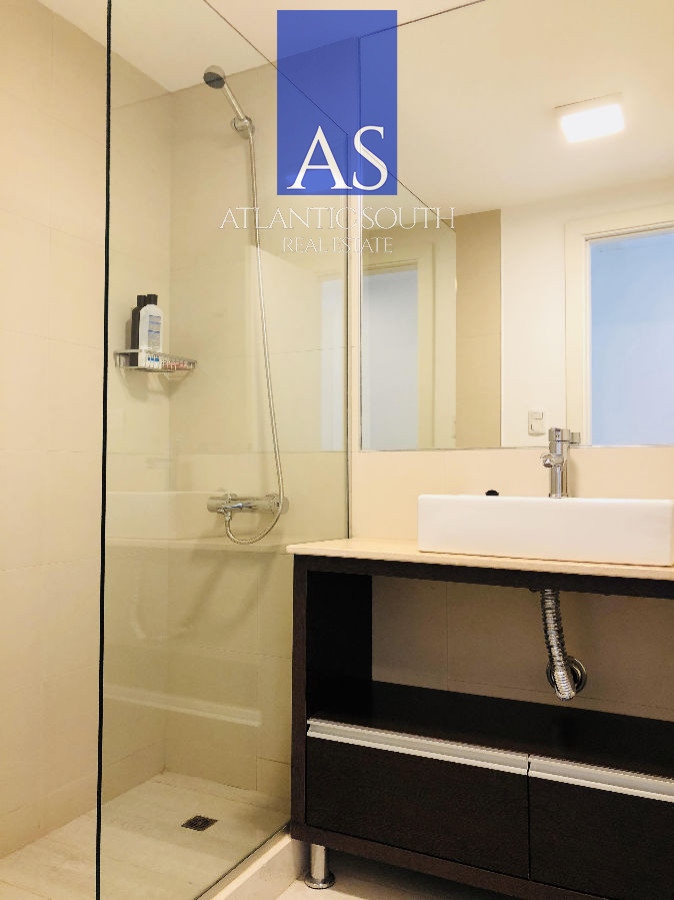 Apartamento ID.4406 - Isabel apartamento en venta 3 dormitorios más dependencia Vista al mar Piscina - Playa Mansa Punta del Este