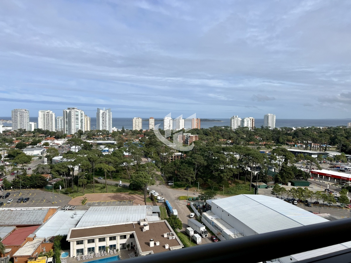 Apartamento ID.443 - Alquiler anual 2 dormitorios Punta del Este