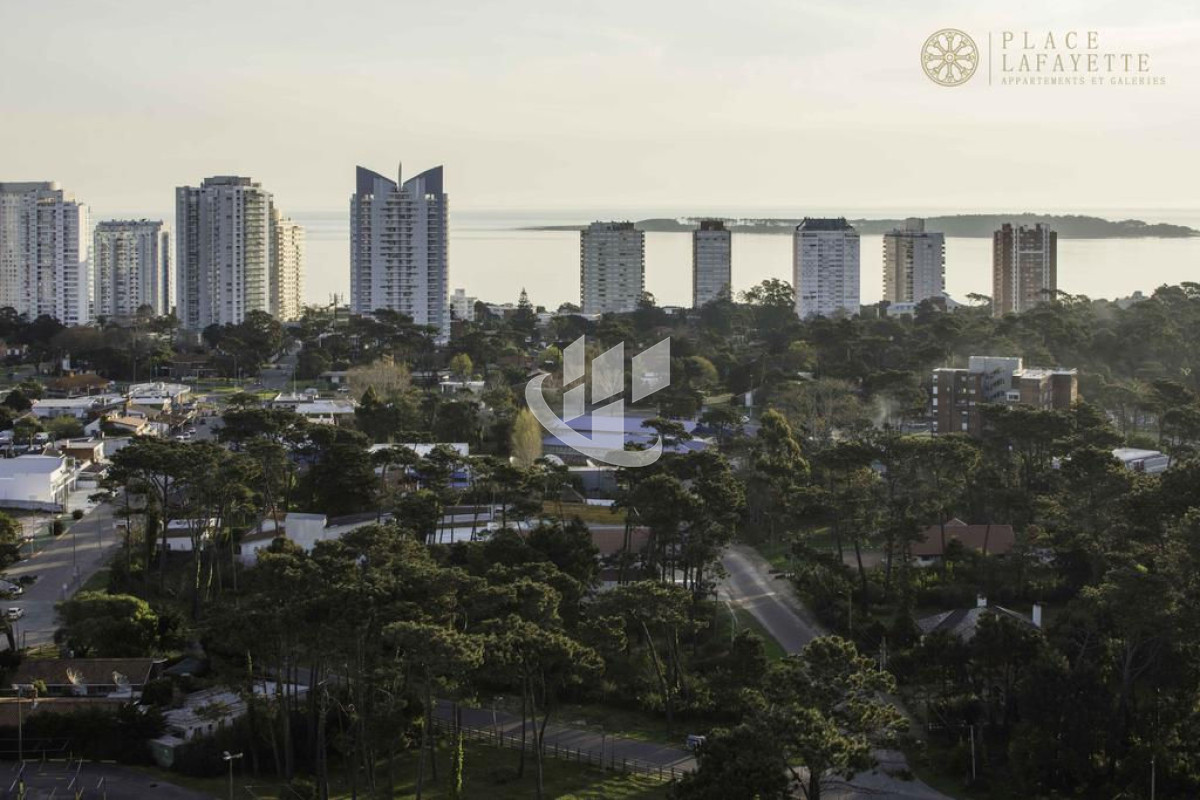 Apartamento ID.443 - Alquiler anual 2 dormitorios Punta del Este