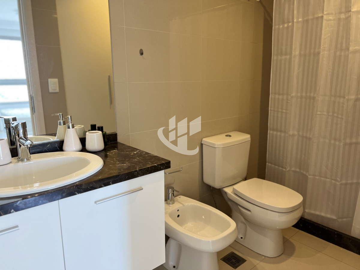 Apartamento ID.443 - Alquiler anual 2 dormitorios Punta del Este