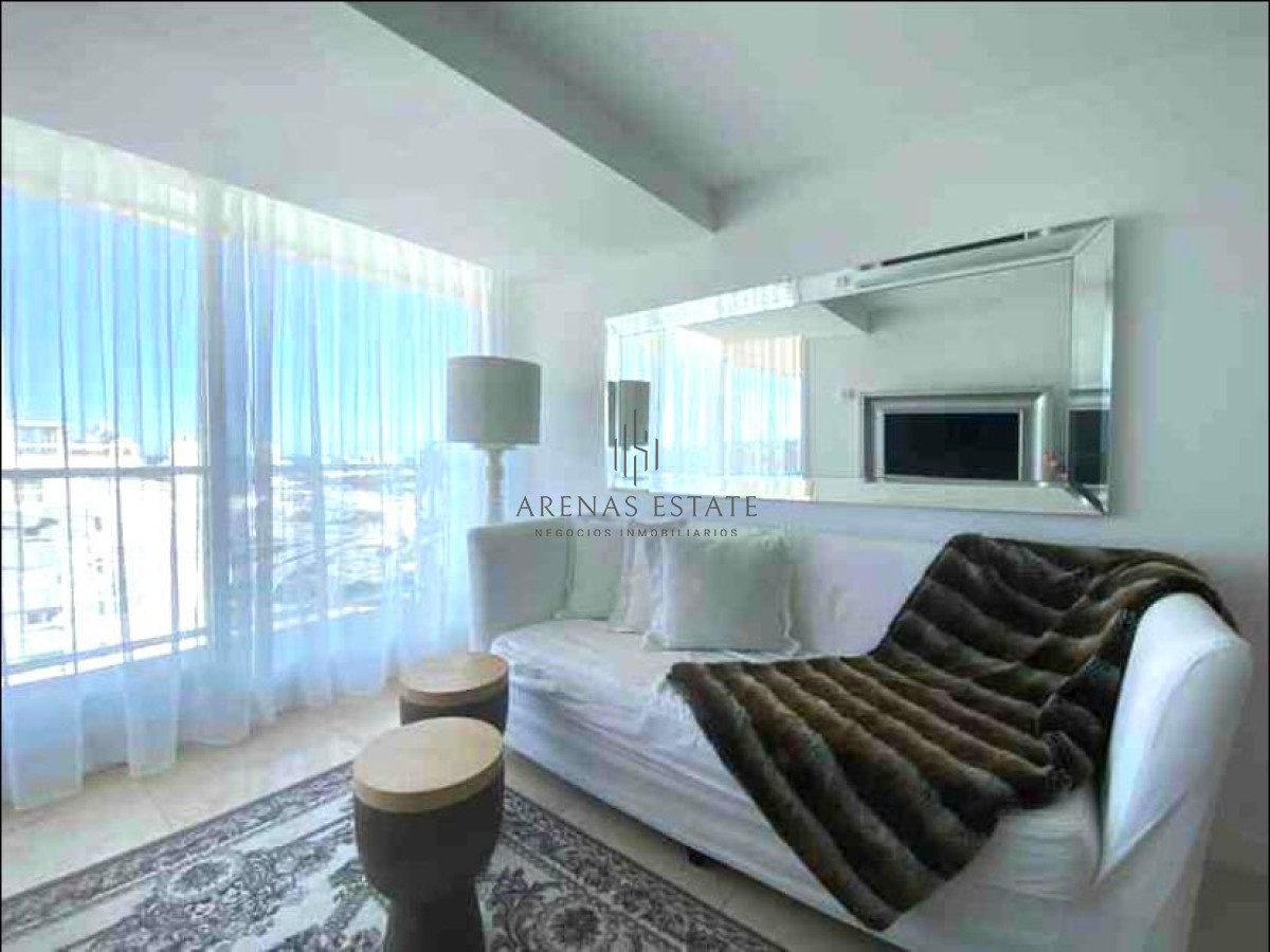Apartamento ID.3725 - Hermoso apartamento de un dormitorio  en venta Torre Yoo 