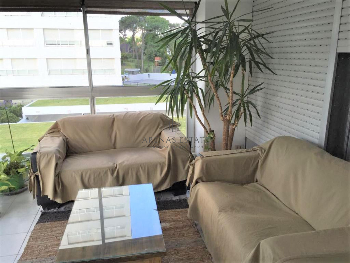 Apartamento ID.541 - Complejo Lincoln. Apartamento 3 dormitorios en alquiler  - Playa Mansa Punta del Este