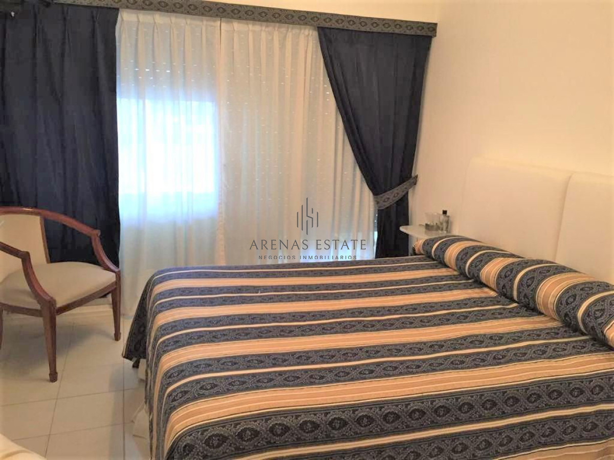 Apartamento ID.541 - Complejo Lincoln. Apartamento 3 dormitorios en alquiler  - Playa Mansa Punta del Este