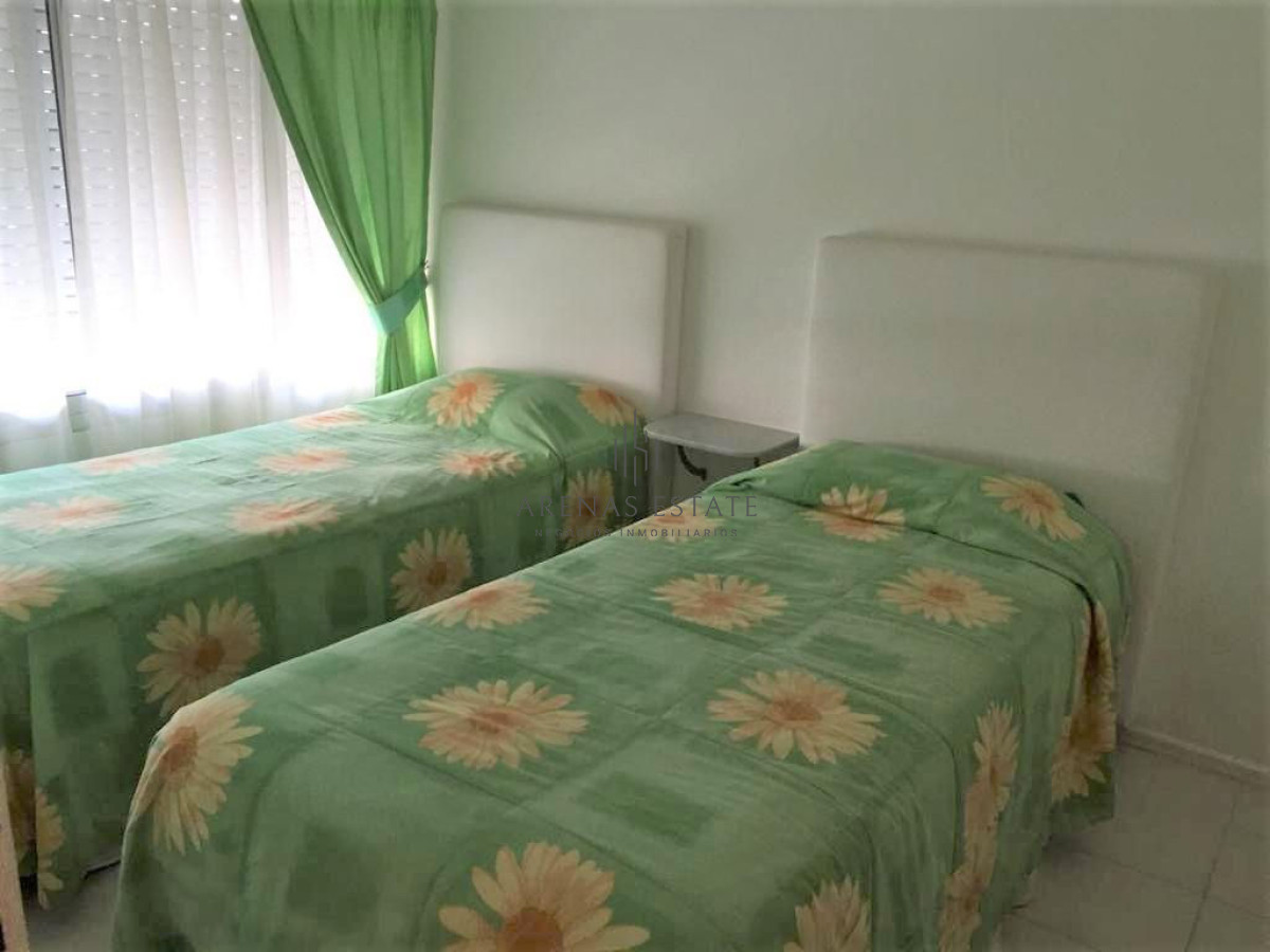 Apartamento ID.541 - Complejo Lincoln. Apartamento 3 dormitorios en alquiler  - Playa Mansa Punta del Este