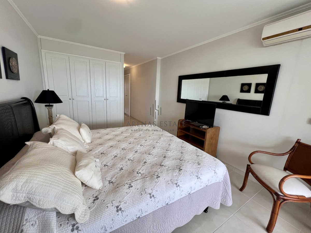 Apartamento ID.1995 - Alquiler anual 3 dormitorios Le jardin Punta del Este 