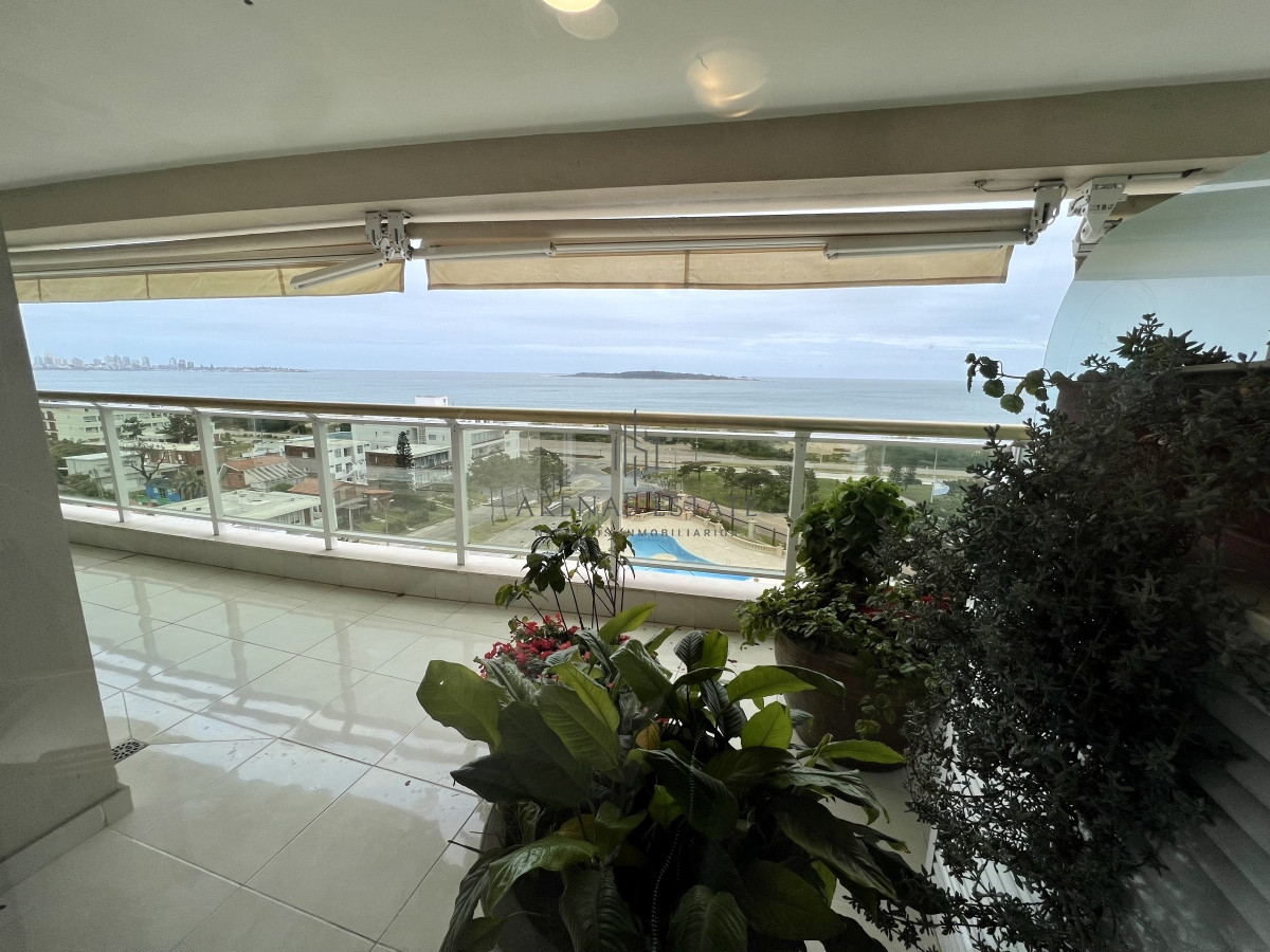 Apartamento ID.1995 - Alquiler anual 3 dormitorios Le jardin Punta del Este 