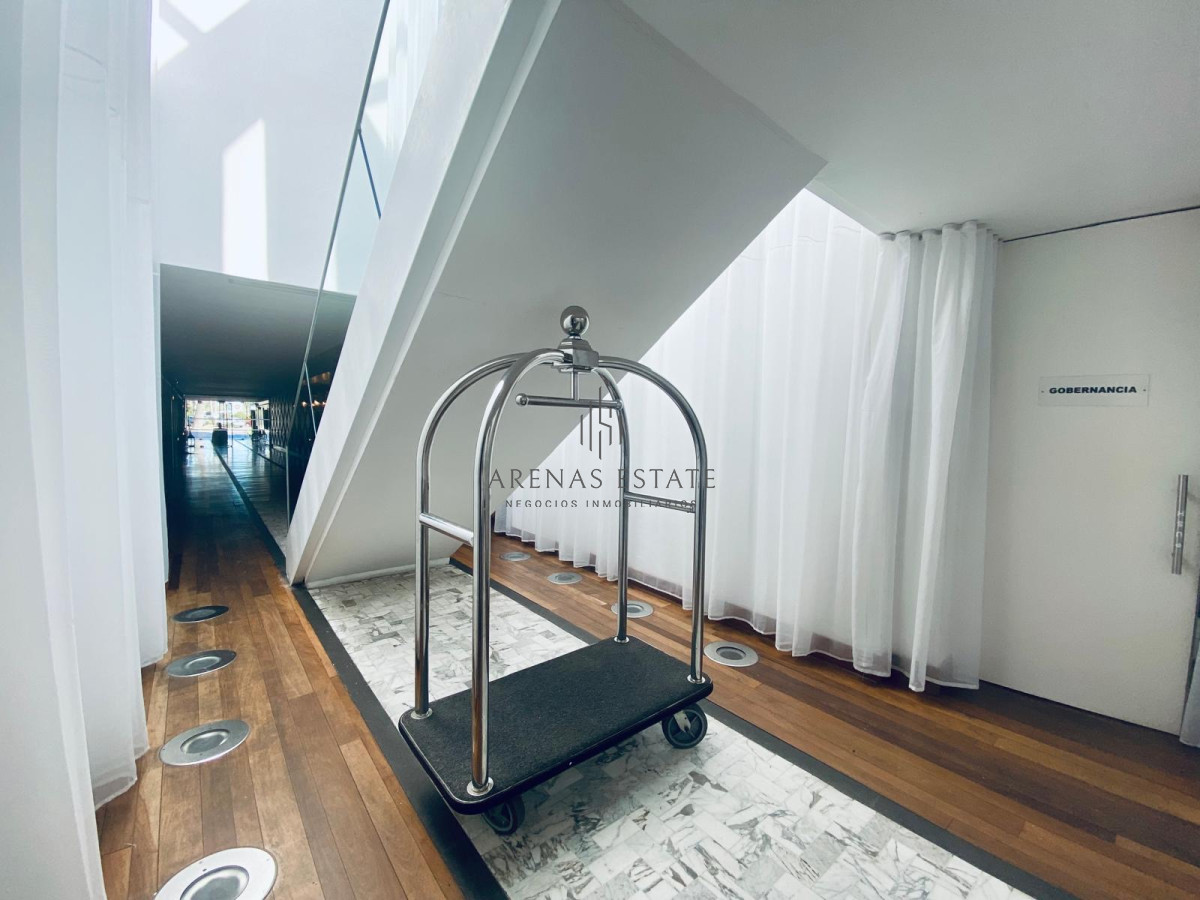 Apartamento ID.3725 - Hermoso apartamento de un dormitorio  en venta Torre Yoo 