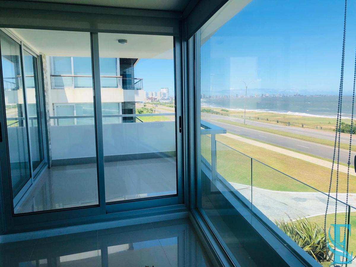 Apartamento ID.396 - Lumiere apartamento en venta de tres dormitorios y dep. de servicio.