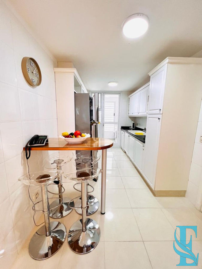Apartamento ID.235 - Le Jardin apartamento en venta de 3 dormitorios. Vista al mar.