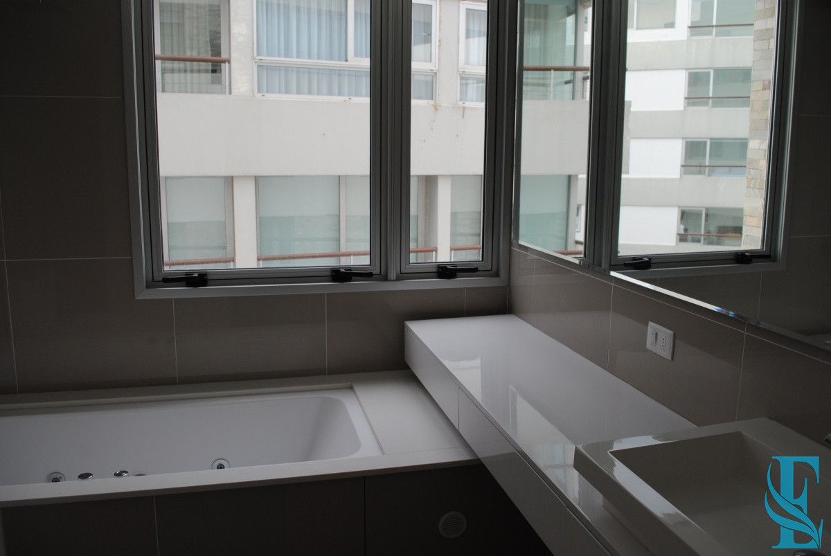 Apartamento ID.396 - Lumiere apartamento en venta de tres dormitorios y dep. de servicio.